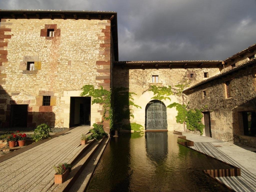 El Convento de Mave