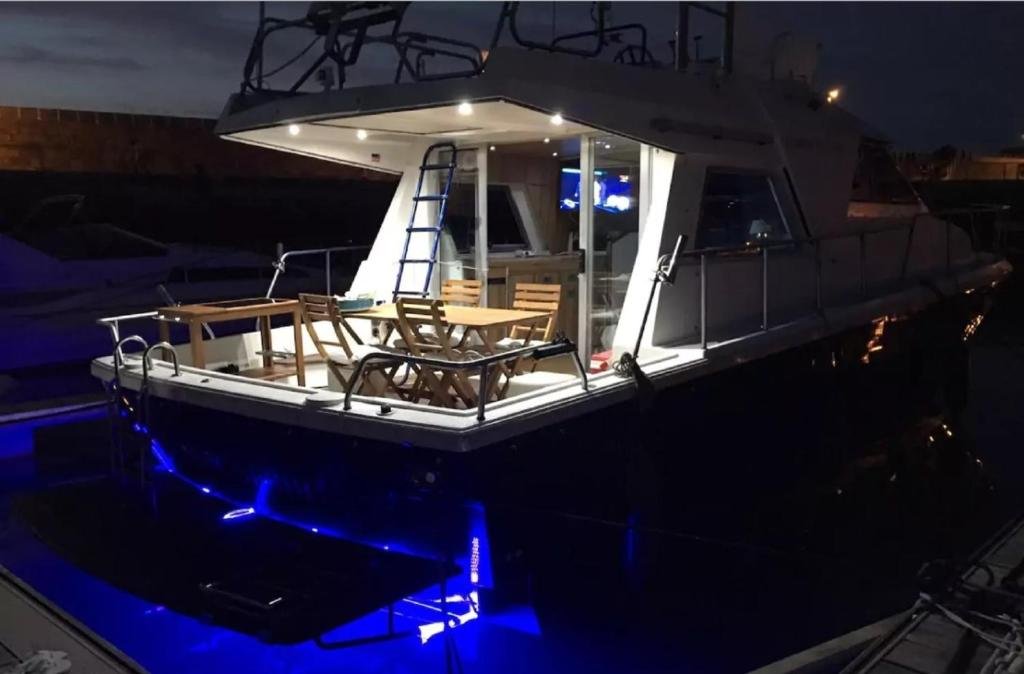 Yate Gijón, experiencia única N