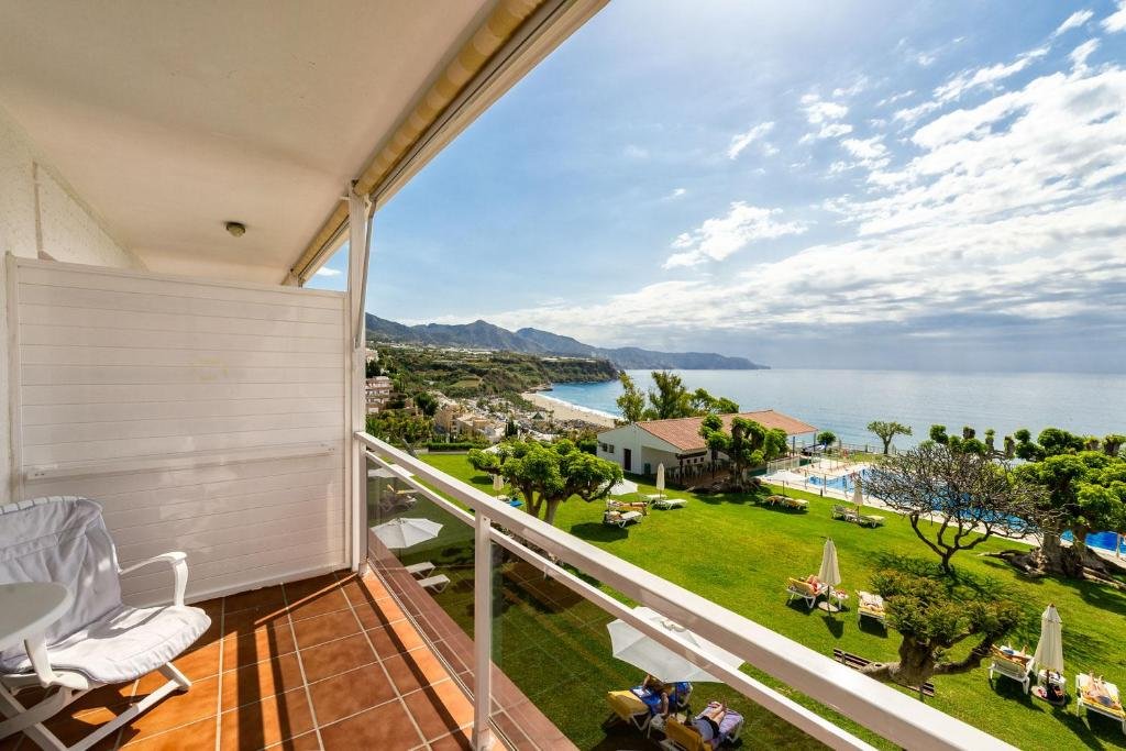 Mejores Paradores Andalucía - Parador de Turismo De Nerja