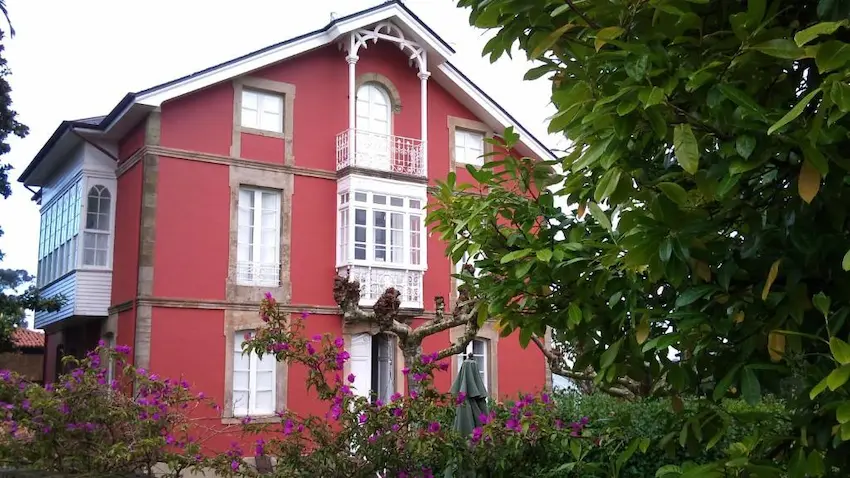 Fotografía de la guía asociada a Hotel Casa Roja
