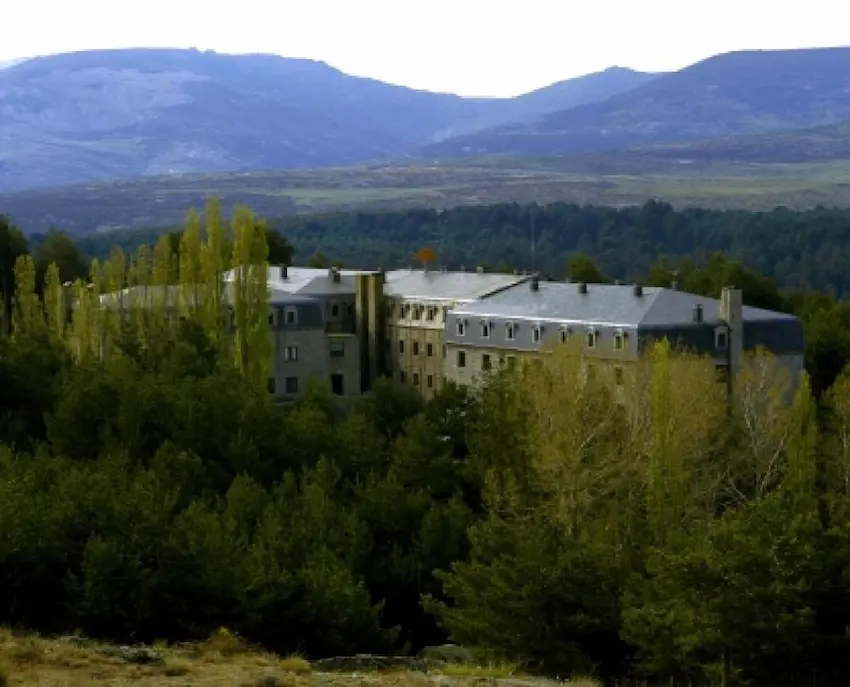 Fotografía de la guía asociada a Parador de Gredos